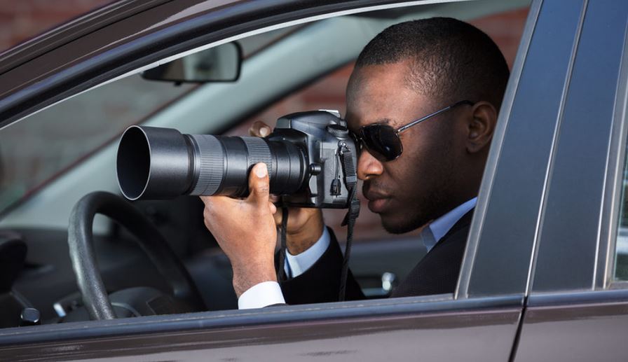 Luthando-Mazibuko-tracing-agents-in-Johannesburg-South-Africa